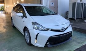 TOYOTA PRIUS ALPHA 2017