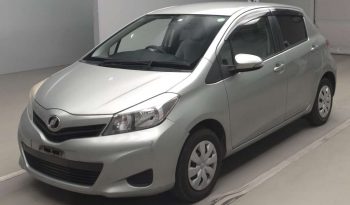 TOYOTA VITZ 2011 full