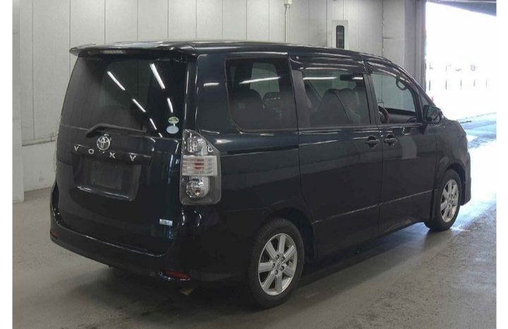 TOYOTA VOXY 2008 full