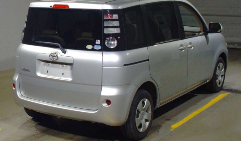 TOYOTA SIENTA 2006 full