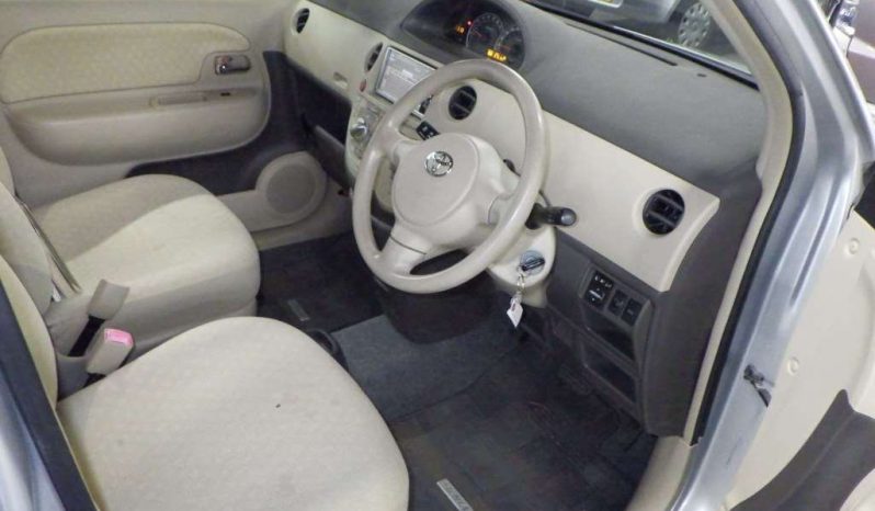 TOYOTA SIENTA 2006 full