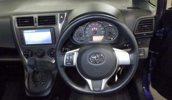 TOYOTA RACTIS 2011 full