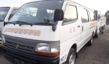 TOYOTA HIACE 2003 full