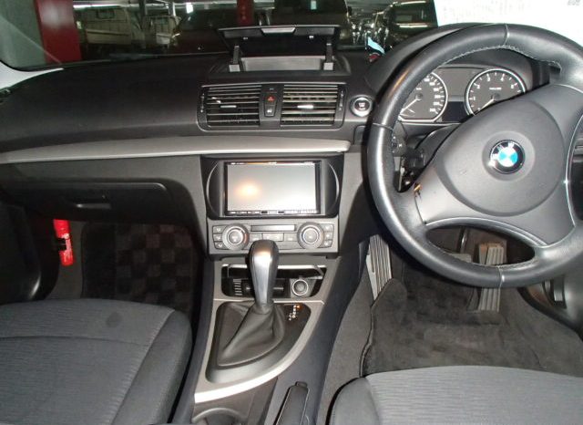 BMW 1 SERIES 2010 full