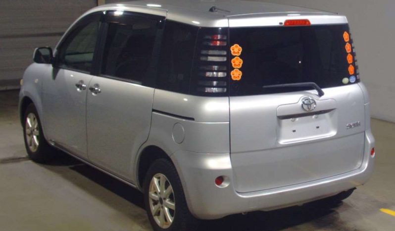 TOYOTA SIENTA 2005 full