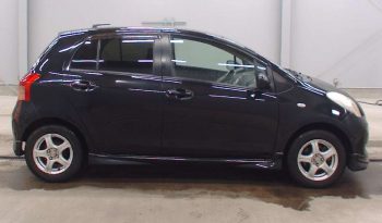 TOYOTA VITZ 2007 full