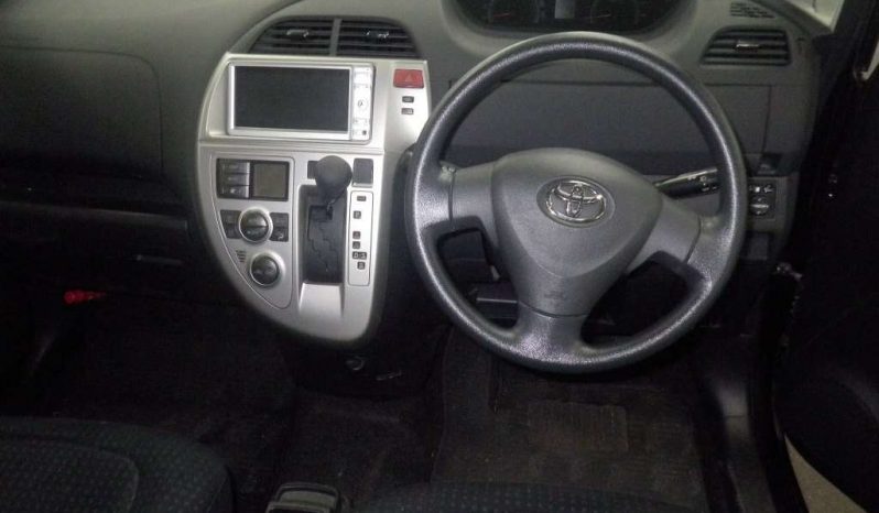 TOYOTA RACTIS 2010 full