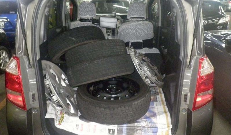 TOYOTA RACTIS 2006 full