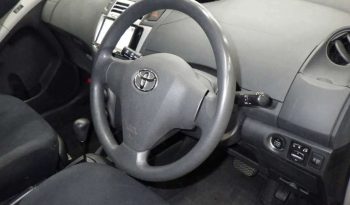 TOYOTA VITZ 2007 full