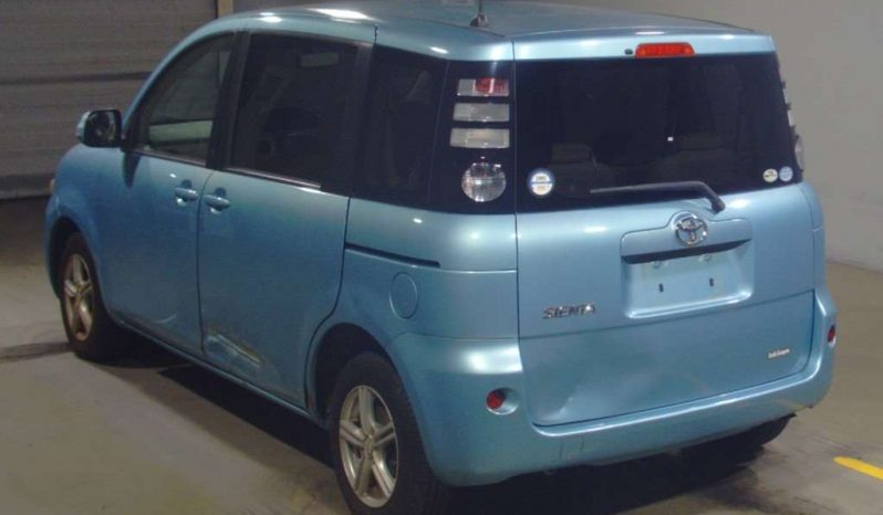 TOYOTA SIENTA 2007 full