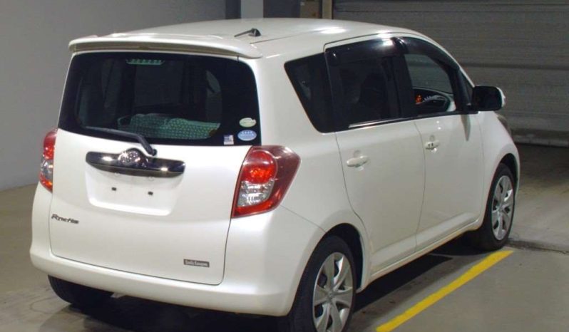 TOYOTA RACTIS 2009 full