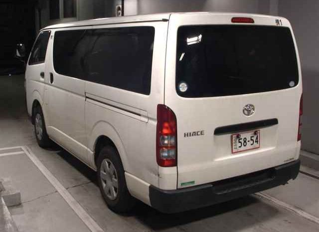 TOYOTA HIACE 2009 full