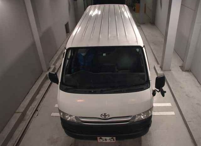 TOYOTA HIACE 2009 full