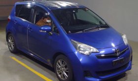 TOYOTA RACTIS 2011