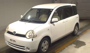 TOYOTA SIENTA 2005 full