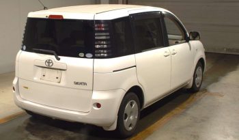 TOYOTA SIENTA 2005 full