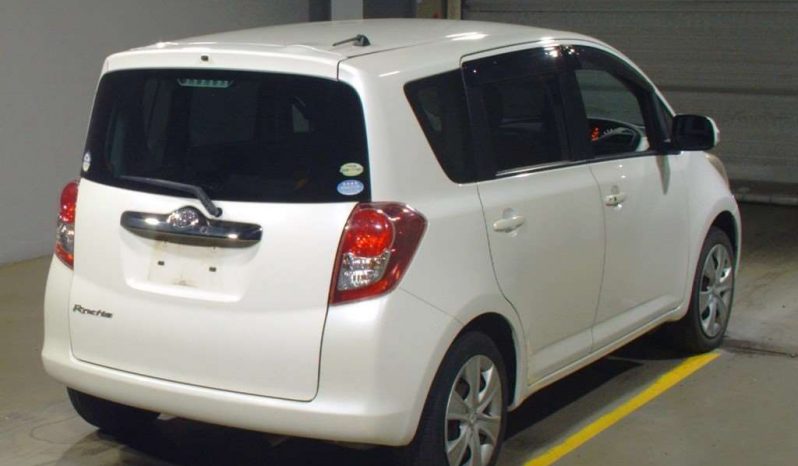 TOYOTA RACTIS 2009 full