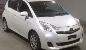 TOYOTA RACTIS 2011