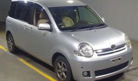 TOYOTA SIENTA 2007