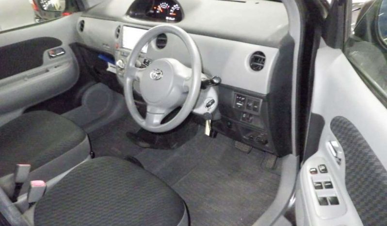 TOYOTA SIENTA 2009 full