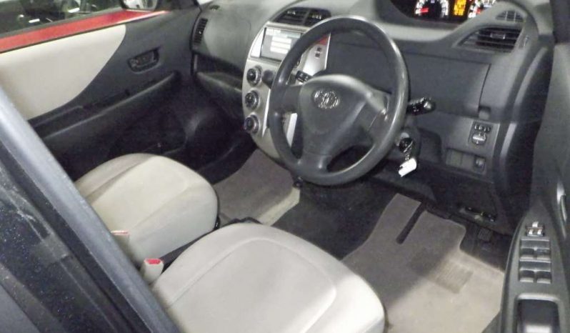 TOYOTA RACTIS 2010 full