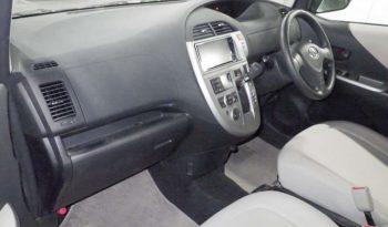 TOYOTA RACTIS 2009 full