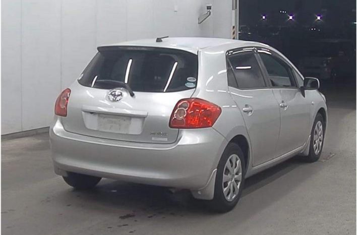 TOYOTA AURIS 2009 full