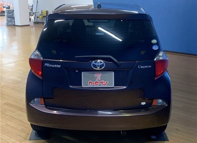 TOYOTA RACTIS 1.5 X 2012 full