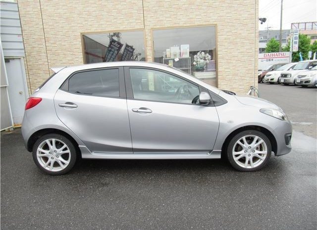 2008 MAZDA DEMIO full