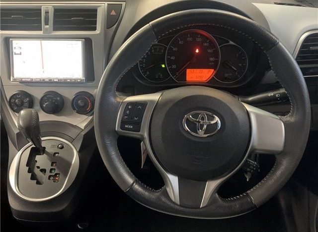 TOYOTA RACTIS 1.5 X 2012 full