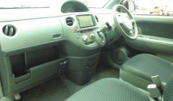 TOYOTA SIENTA 2007 full