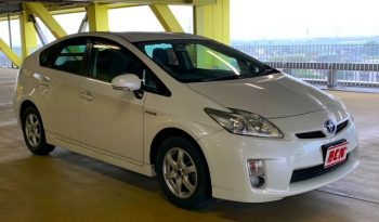 TOYOTA PRIUS 2011 full