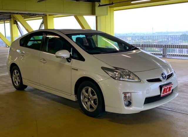 TOYOTA PRIUS 2011 full