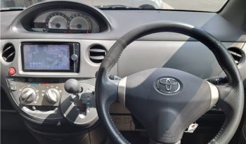 TOYOTA SIENTA 2012 full