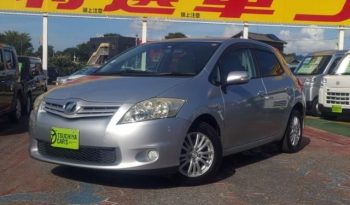 TOYOTA AURIS 2009 full