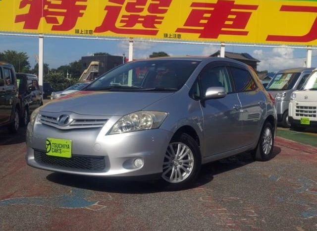 TOYOTA AURIS 2009 full