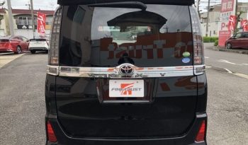 toyota Voxy  ZS 2016 full