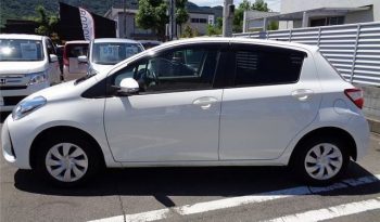 2017 TOYOTA VITZ F full