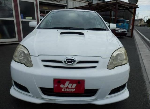 2004 TOYOTA COROLLA RUNX full