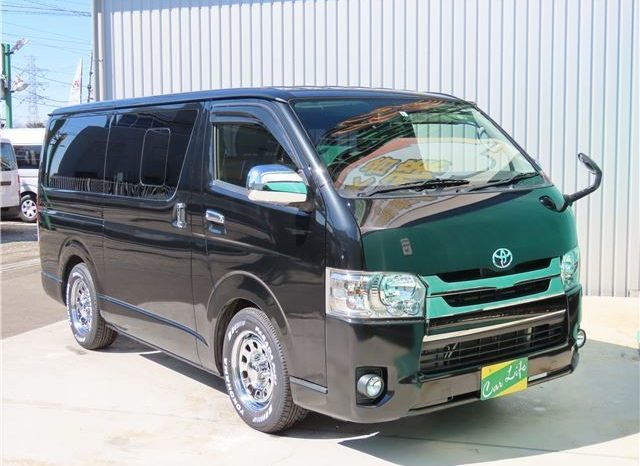 toyota Hiace Van 2016 full