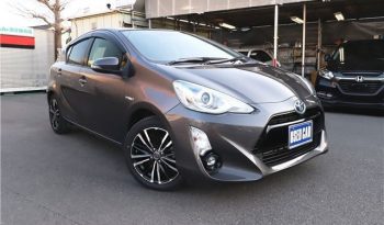 TOYOTA AQUA G 2015 full