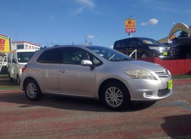 TOYOTA AURIS 2009 full