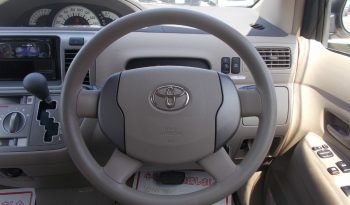 toyota raum 2010 full