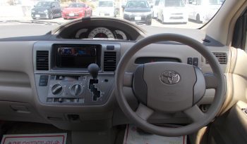 toyota raum 2010 full