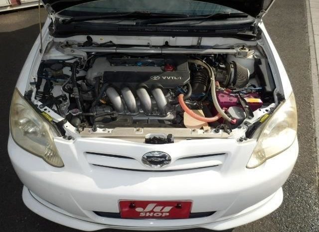 2004 TOYOTA COROLLA RUNX full