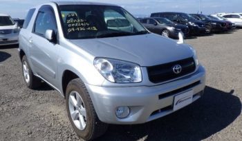 TOYOTA RAV4 2005 full