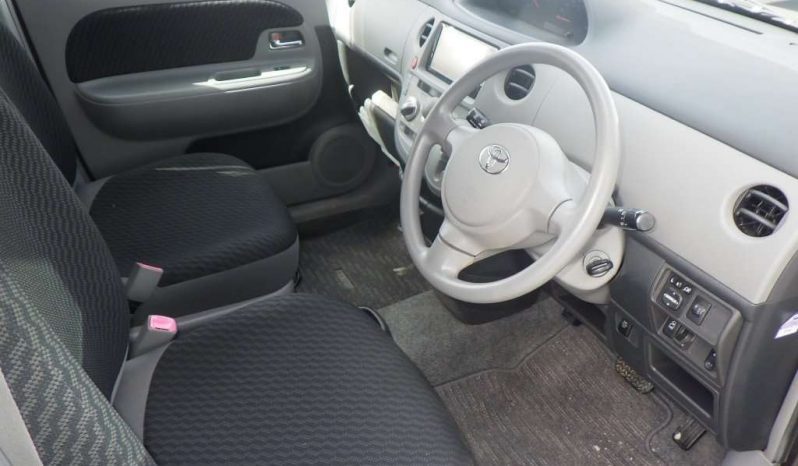 TOYOTA SIENTA 2008 full