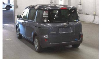 TOYOTA SIENTA 2006 full