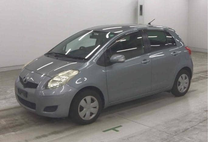 TOYOTA VITZ 2008 full