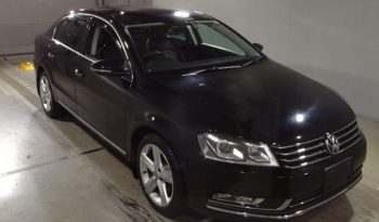 VOLKSWAGEN PASSAT 2012 full